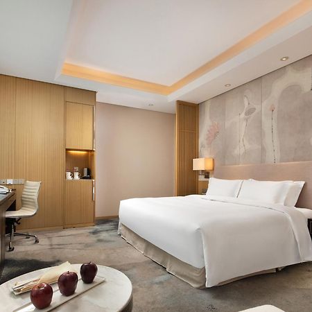 Yun Hotel Vuhan Kültér fotó